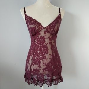 Victoria Secret Lingerie XS Floral Lace Nightie
